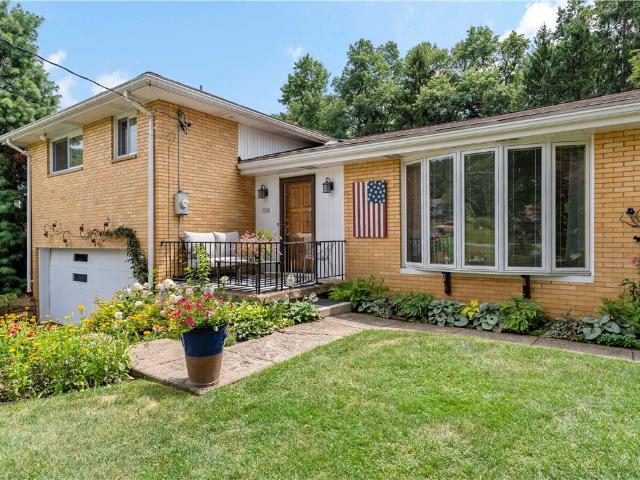 House for sale in Renfrew, Pennsylvania