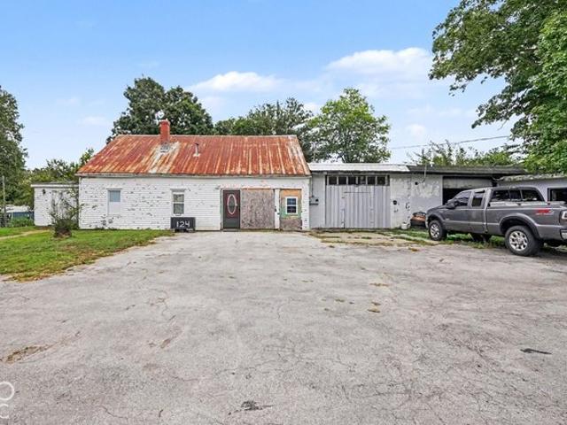 House for sale in Corydon, Harrison County