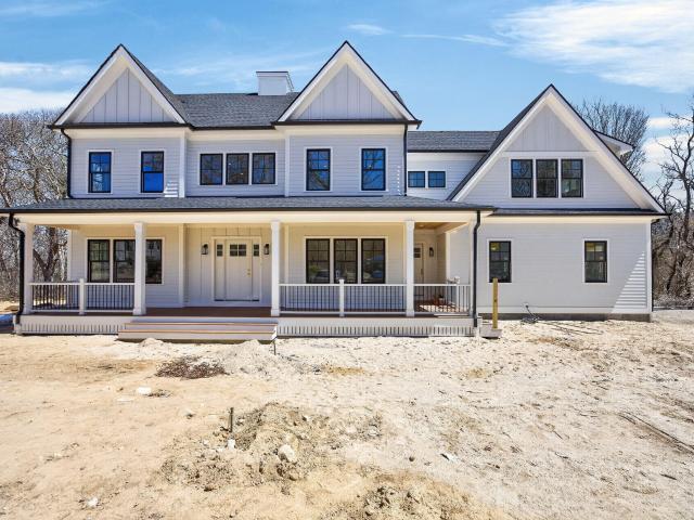 House for sale in Barnstable