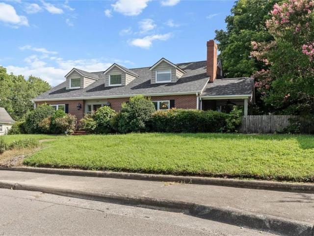 House for sale in Mount Airy, North Carolina