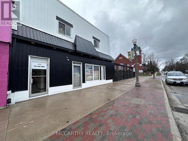 Commercial for rent in Dufferin, Ontario