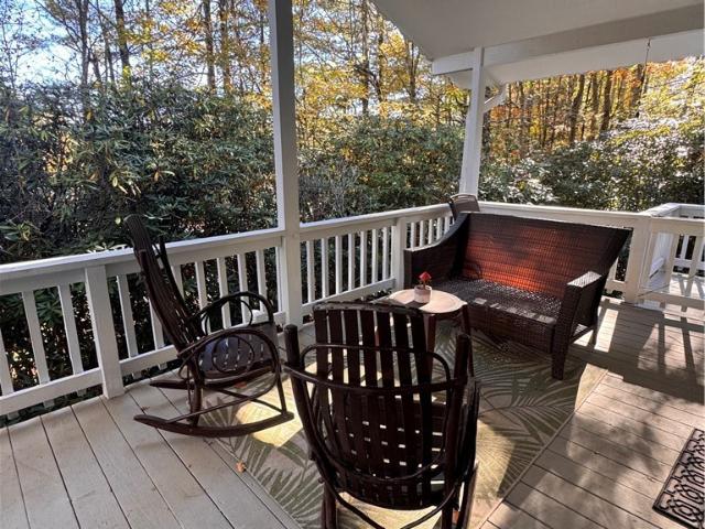 House for sale in Linville Land Harbor, Newland