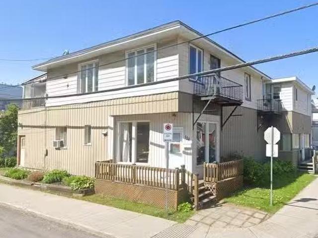 House for sale in Saint-jean-sur-richelieu