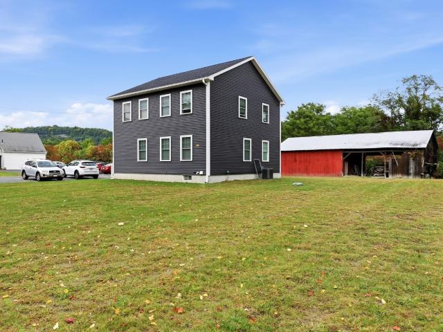 House for sale in Sunderland, Franklin County