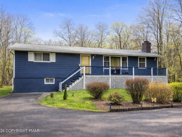 House for sale in Blakeslee, Pennsylvania