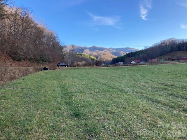 Land for sale in Yancey, North Carolina