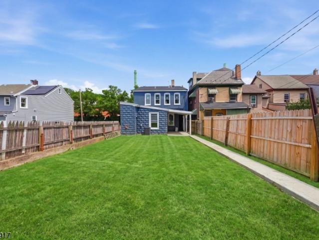House for sale in Phillipsburg, Warren County