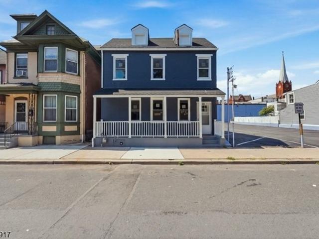 House for sale in Phillipsburg, Warren County