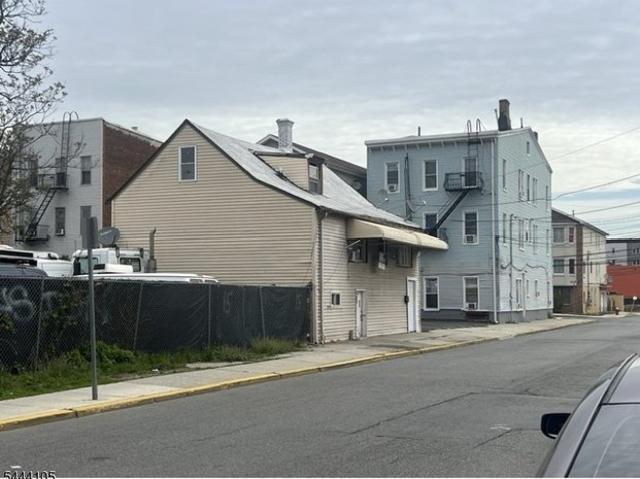 House for sale in Passaic, New Jersey