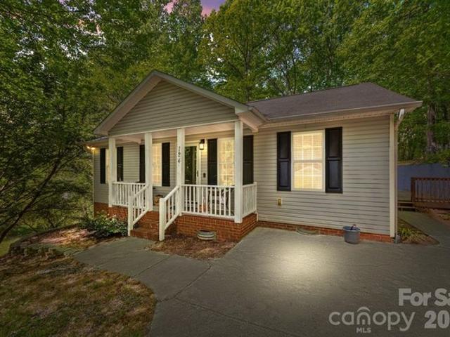 House for sale in Troutman, North Carolina