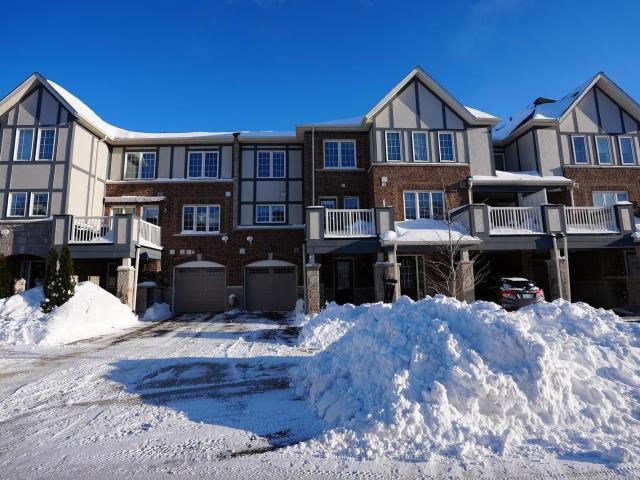 Townhouse for sale in Woburn, Ontario