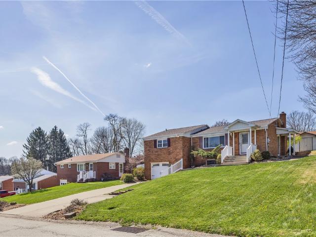 House for sale in Claridge, Pennsylvania