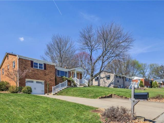 Property for sale in Claridge, Pennsylvania