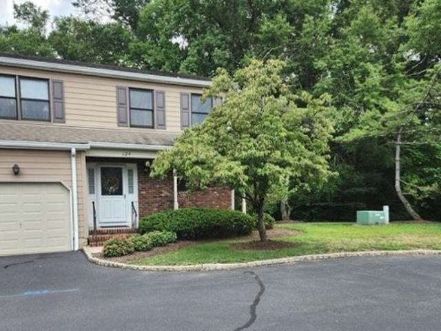 Condo for sale in Gillette, New Jersey