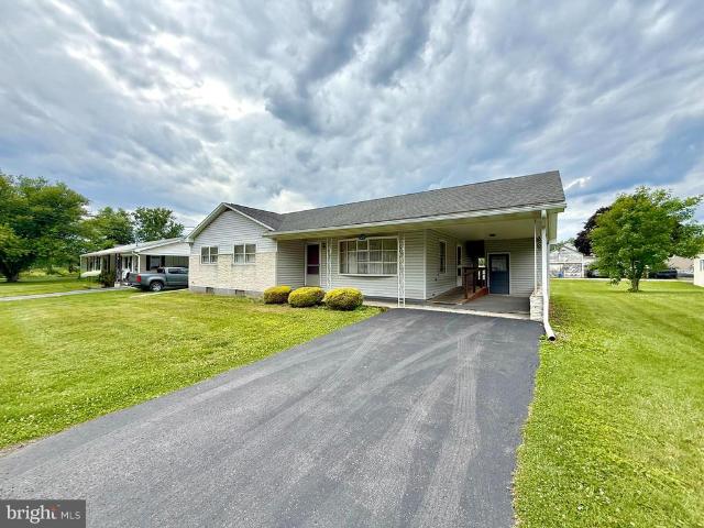 House for sale in Kreamer, Pennsylvania