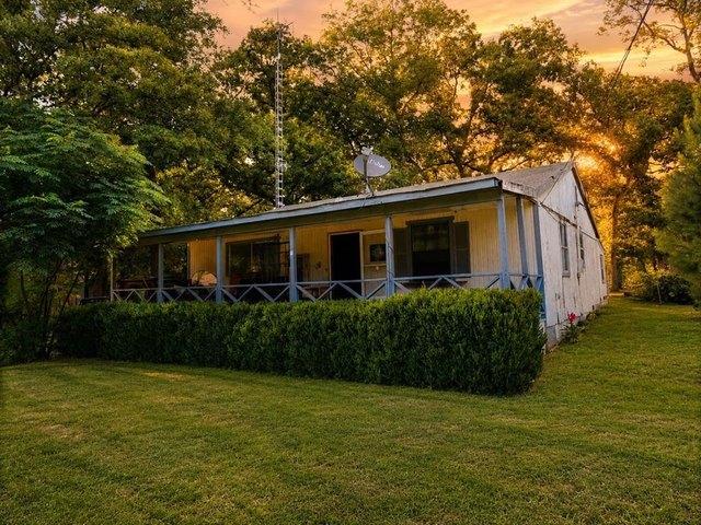 House for sale in Henderson, Texas