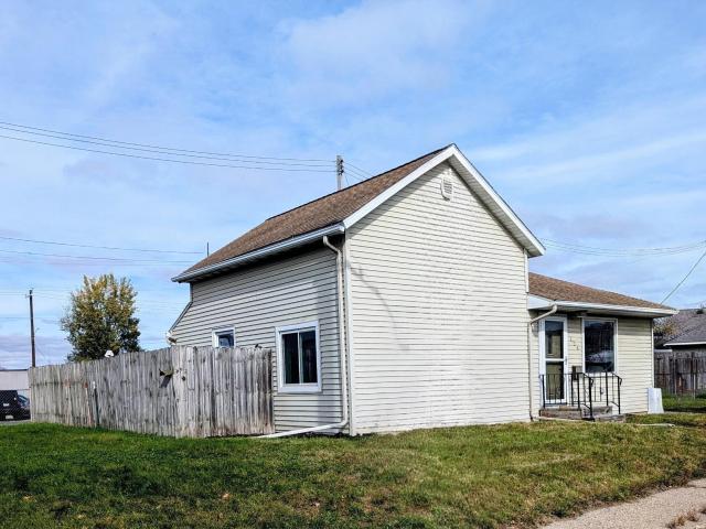 House for sale in Downtown Owatonna, Owatonna