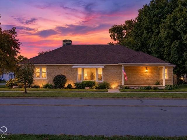 House for sale in Ladoga, Montgomery County