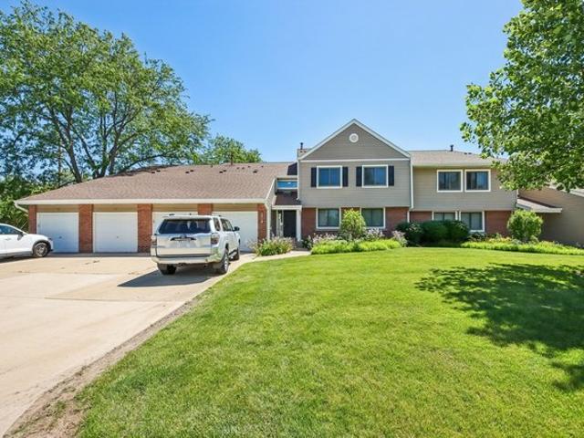 Condo for sale in Buffalo Grove, Illinois