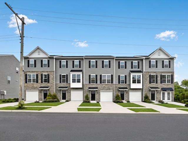 Townhouse for sale in Hammonton, New Jersey