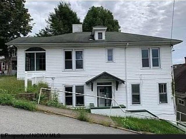 House for sale in Fairmont, West Virginia