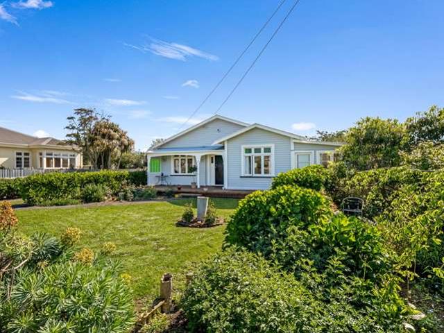 House for sale in Waverley, Taranaki