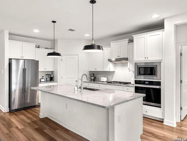 House for sale in Kendall, Texas