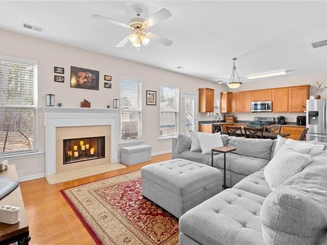 Townhouse for sale in Woodstock, Georgia