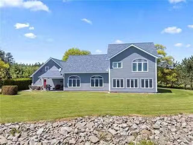 House for sale in Old Avon, Canning Parish