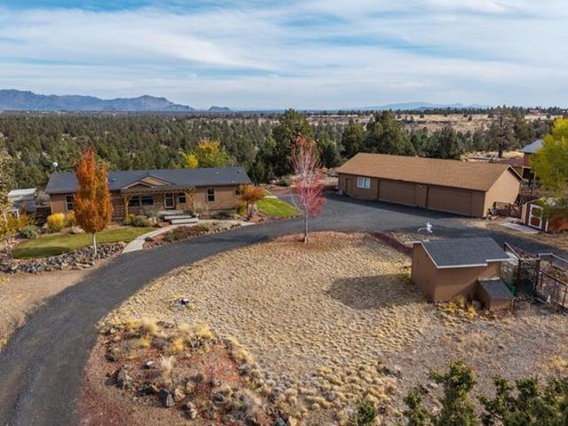 House for sale in Terrebonne, Deschutes County