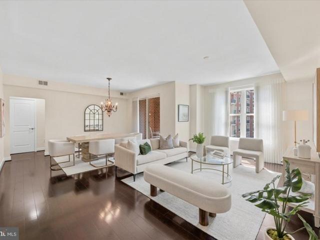 Condo for sale in Potomac, Maryland