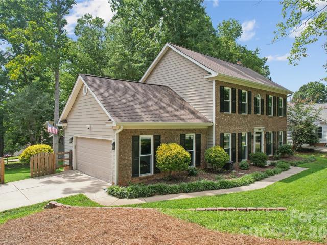House for sale in Mecklenburg, North Carolina