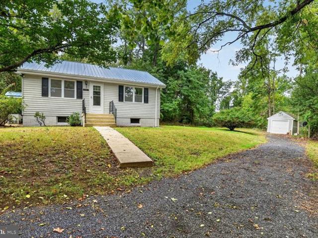 House for sale in Thrift, Clinton