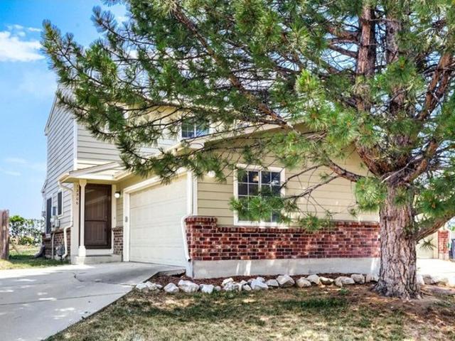Townhouse for sale in Thornton, Colorado