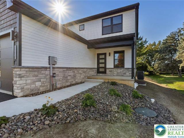 House for sale in North Catasauqua, Northampton County