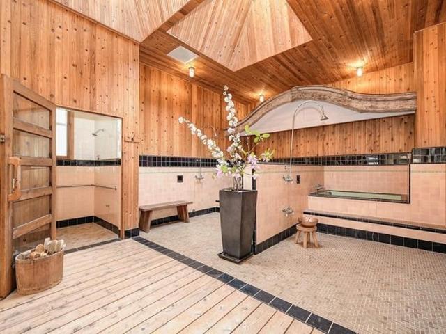 House for sale in Walnut Grove, California