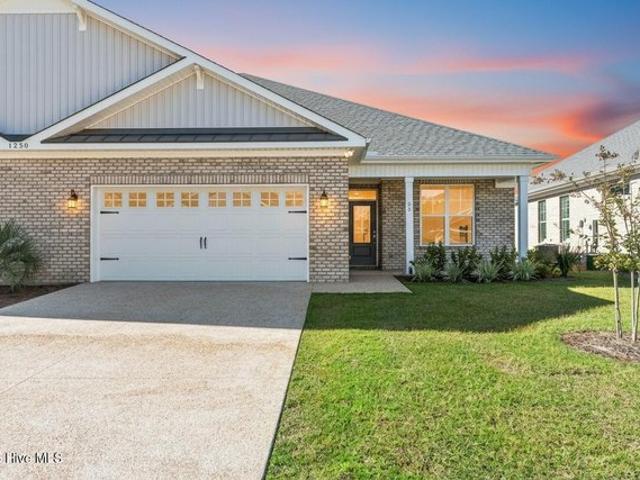 Townhouse for sale in Bolivia, North Carolina