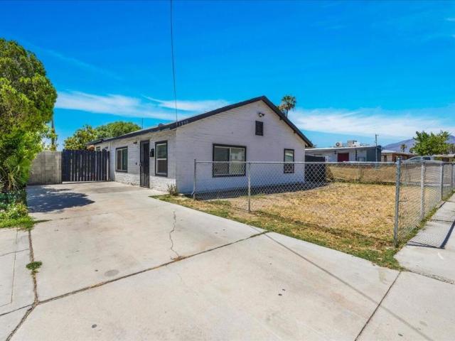 House for sale in Coachella