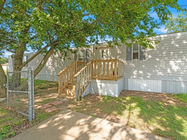 House for sale in Stephenville, Texas
