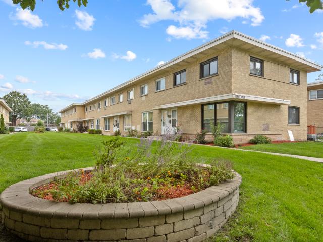 Townhouse for sale in Mount Prospect, Illinois