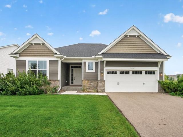 House for sale in Oak Tree, Carver