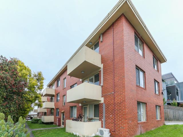 Granny Flat for rent in Camerons Creek, Victoria
