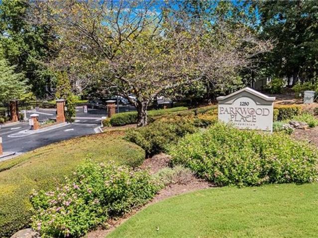 Condo for sale in Atlanta, Georgia