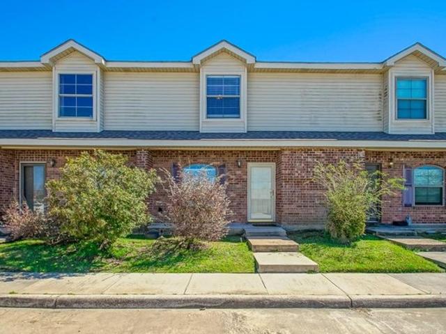 Townhouse for sale in Louisiana