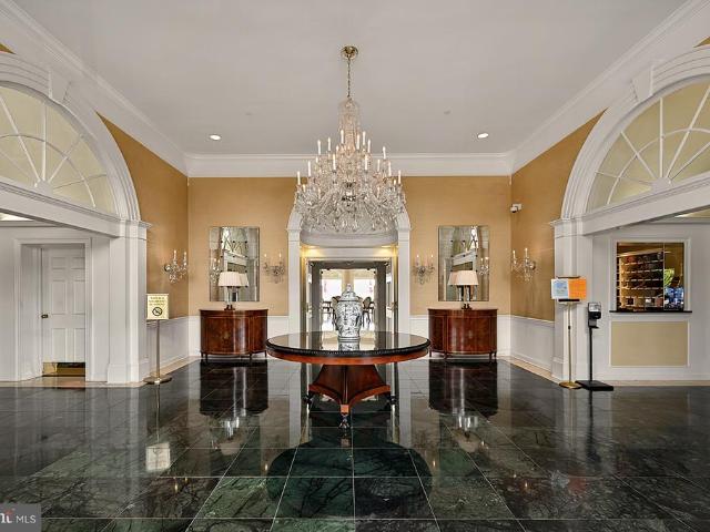 Condo for sale in Lyles-Crouch, Alexandria
