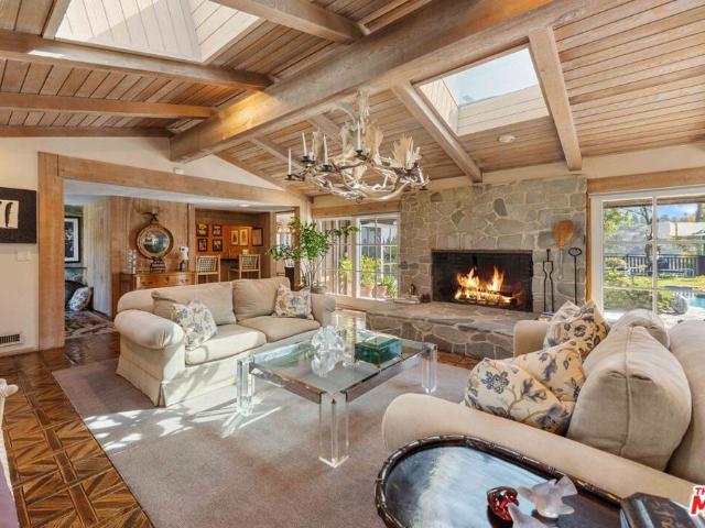 House for sale in Beverly Hills, Los Angeles County