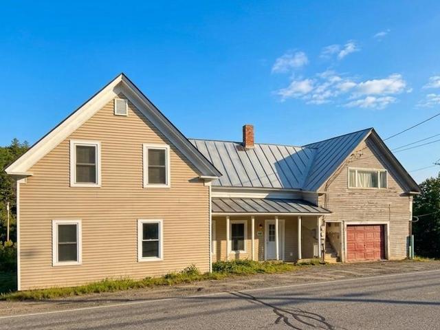 House for sale in Marshfield, Washington County