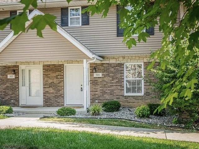 Townhouse for sale in Bloomington Of Minnesota, Indiana