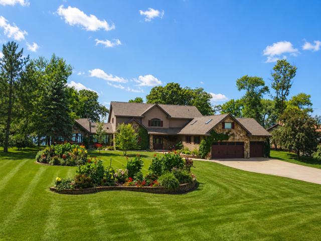 House for sale in Becker, Minnesota
