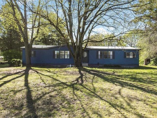 House for sale in Middlebury, Indiana